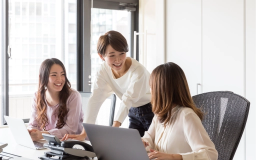 女性たちの会話